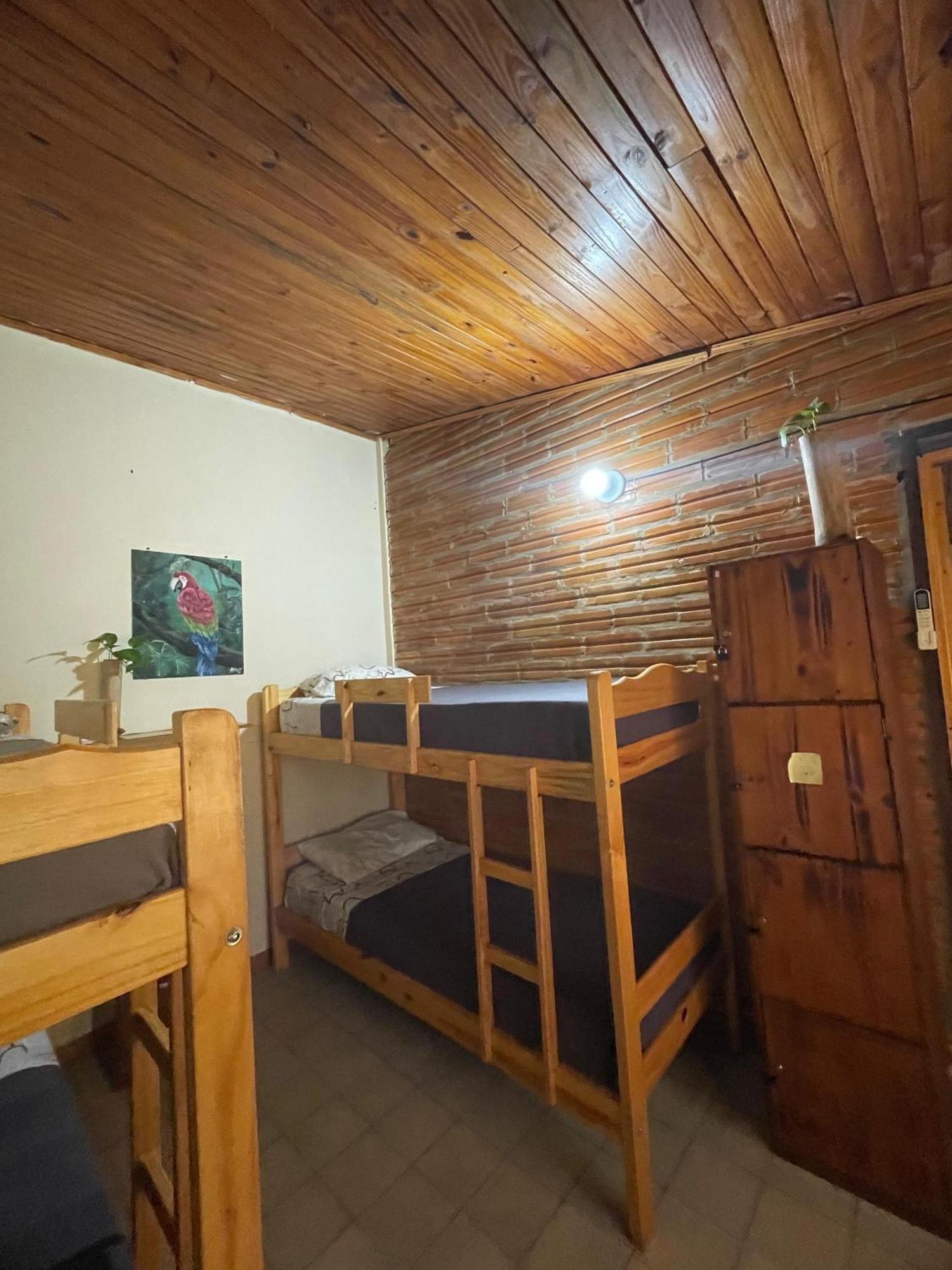 Bungalow Hostel Iguazu Puerto Iguazú Eksteriør billede